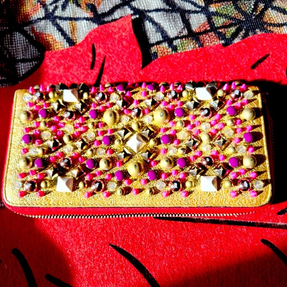 Authentic Louibuton Zipper Leather Wallet - Picture 8 of 14